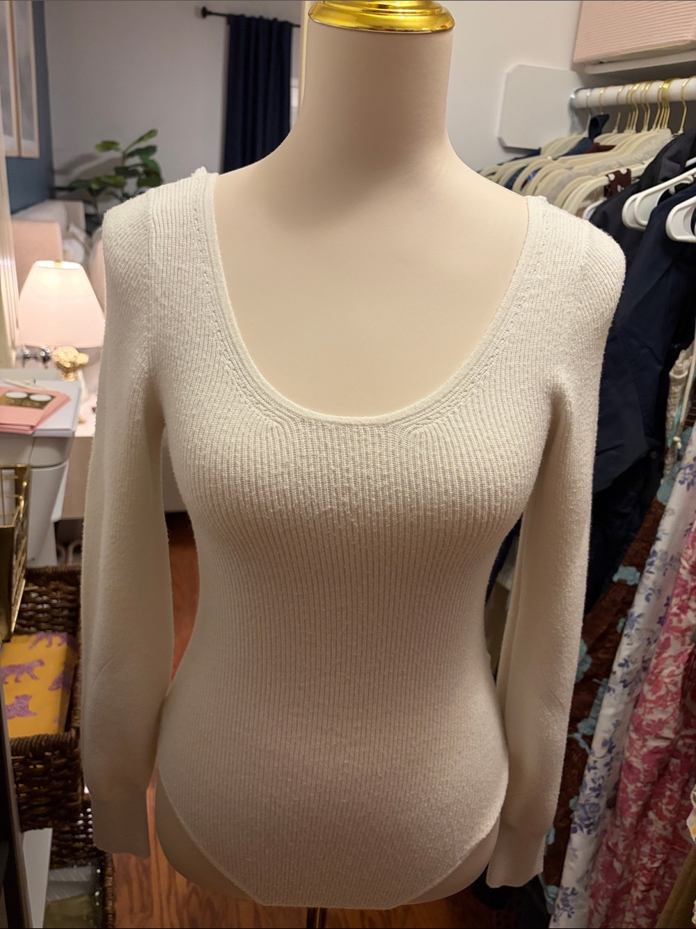 Abercrombie & Fitch Women's Cream Ribbed Scoop Neck Sweater Bodysuit